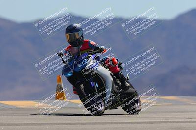 media/Mar-24-2025-Moto Forza (Mon) [[57ce5c5cff]]/3-Beginner Group/Session 4 (Turn 9)/